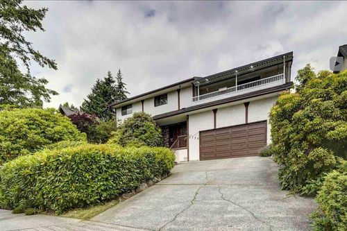 5755 Monarch Street, Burnaby, BC, V5G2A2 | Card Image