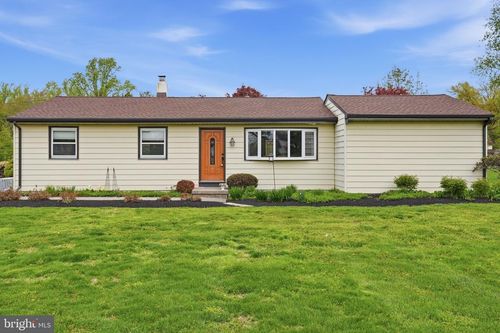 1197 W Bristol Road, WARMINSTER, PA, 18974 | Card Image