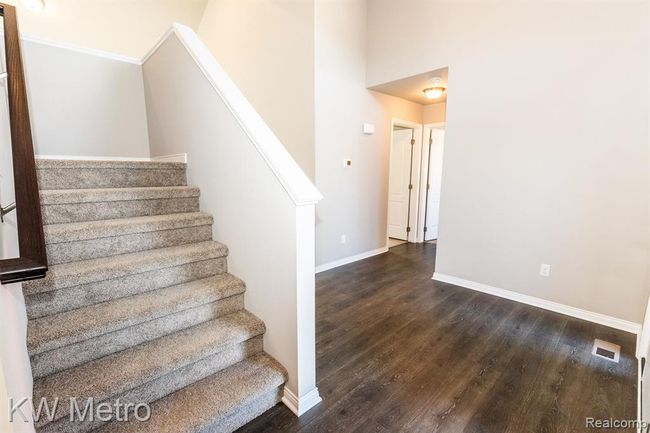 Chestnut Stairs to Loft & 3rd Full Bath | Image 17