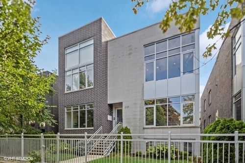 2s-2109 N Campbell Ave, Chicago, IL, 60647-5418 | Card Image