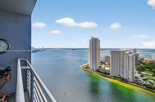 apt-3501-335 S Biscayne Blvd, Miami, FL, 33131-2353 | Card Image