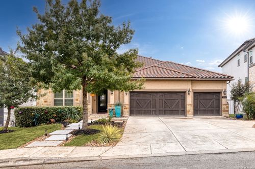 7034 Bella Blf, San Antonio, TX, 78256-4405 | Card Image