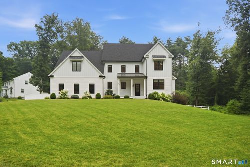 43 Oak Ridge Dr, Avon, CT, 06001-2213 | Card Image