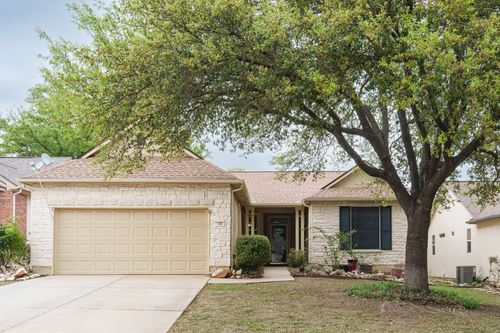 124 Dewberry Dr, Georgetown, TX, 78633-4588 | Card Image