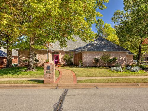 1604 Breckenridge Drive, Edmond, OK, 73013 | Card Image