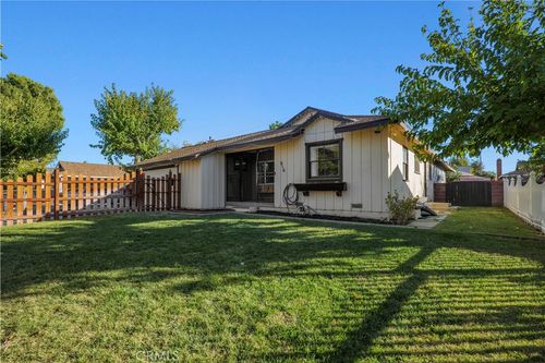 916 W Avenue E8, Lancaster, CA, 93534 | Card Image