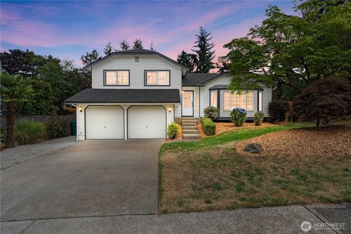 1902 24th St Nw, Auburn, WA, 98001-3305 | Card Image