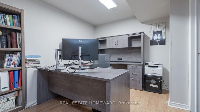 81 Hadden Cres, House other with 3 bedrooms, 3 bathrooms and 2 parking in Barrie ON | Image 19