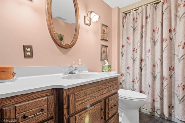 LL Bathroom | Image 32