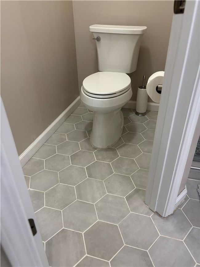 3310 Mcever Park Cir, House other with 3 bedrooms, 2 bathrooms and 2 parking in Acworth GA | Image 10