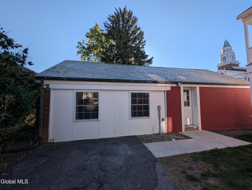 5-50 Woodlawn Ave, Albany, NY, 12208-3281 | Card Image