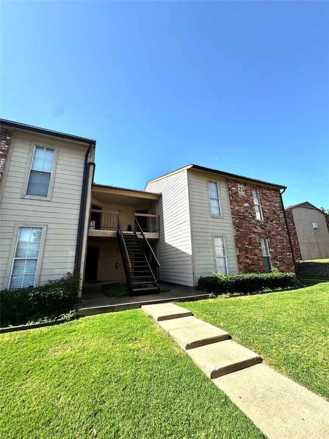 APT-2325 - 12484 Abrams Rd, Condo with 2 bedrooms, 2 bathrooms and null parking in Dallas TX | Image 12