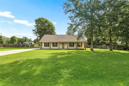 53442 Rock Ridge Dr, Loranger, LA, 70446-2432 | Card Image