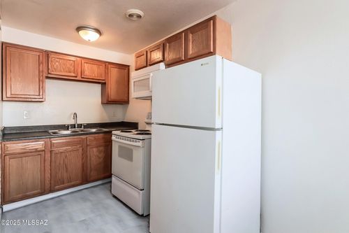 14-3028 N Castro Avenue, Tucson, AZ, 85705 | Card Image