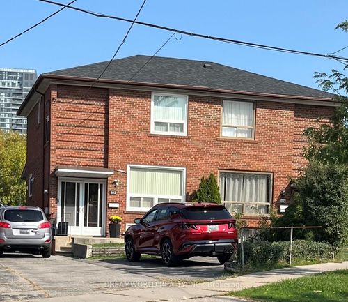 185 Habitant Dr, North York, ON, M9M2P4 | Card Image