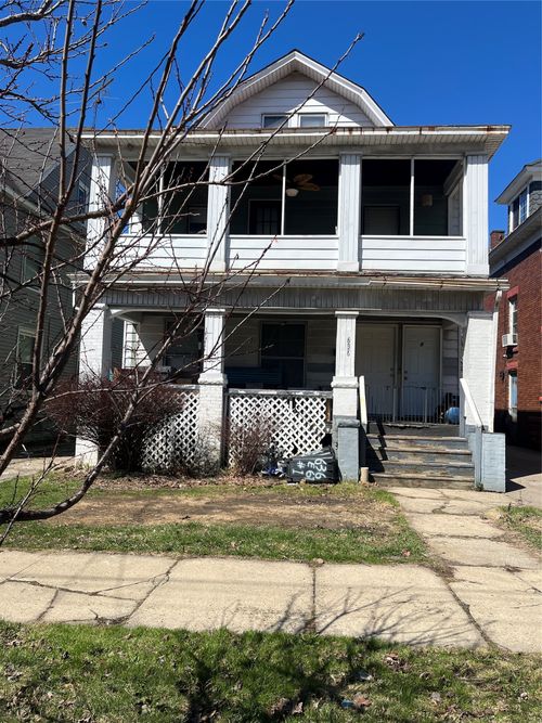 636 E 6th St, Erie, PA, 16507-1792 | Card Image