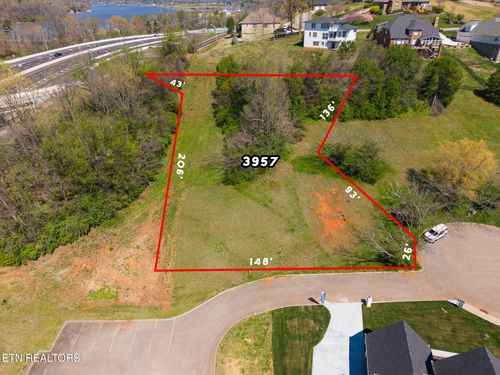 3957 Shipwatch Ln, Knoxville, TN, 37920-7139 | Card Image