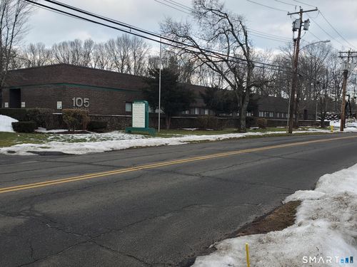 105 Sanford St, Hamden, CT, 06514-1723 | Card Image