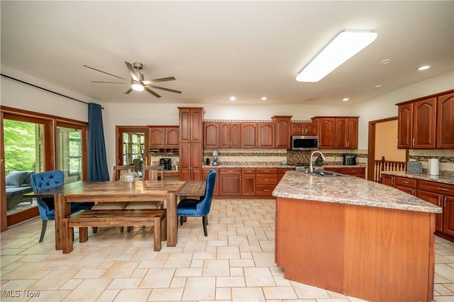 6904 Ruby Court, House other with 4 bedrooms, 4 bathrooms and null parking in Austintown OH | Image 10
