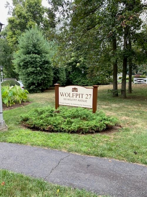 apt-2-100 Wolfpit Ave, Norwalk, CT, 06851-3438 | Card Image