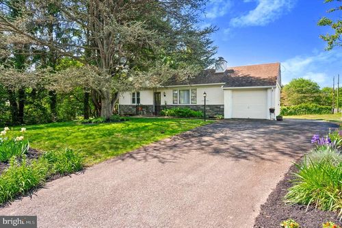 303 Prichard Ln, WALLINGFORD, PA, 19086 | Card Image