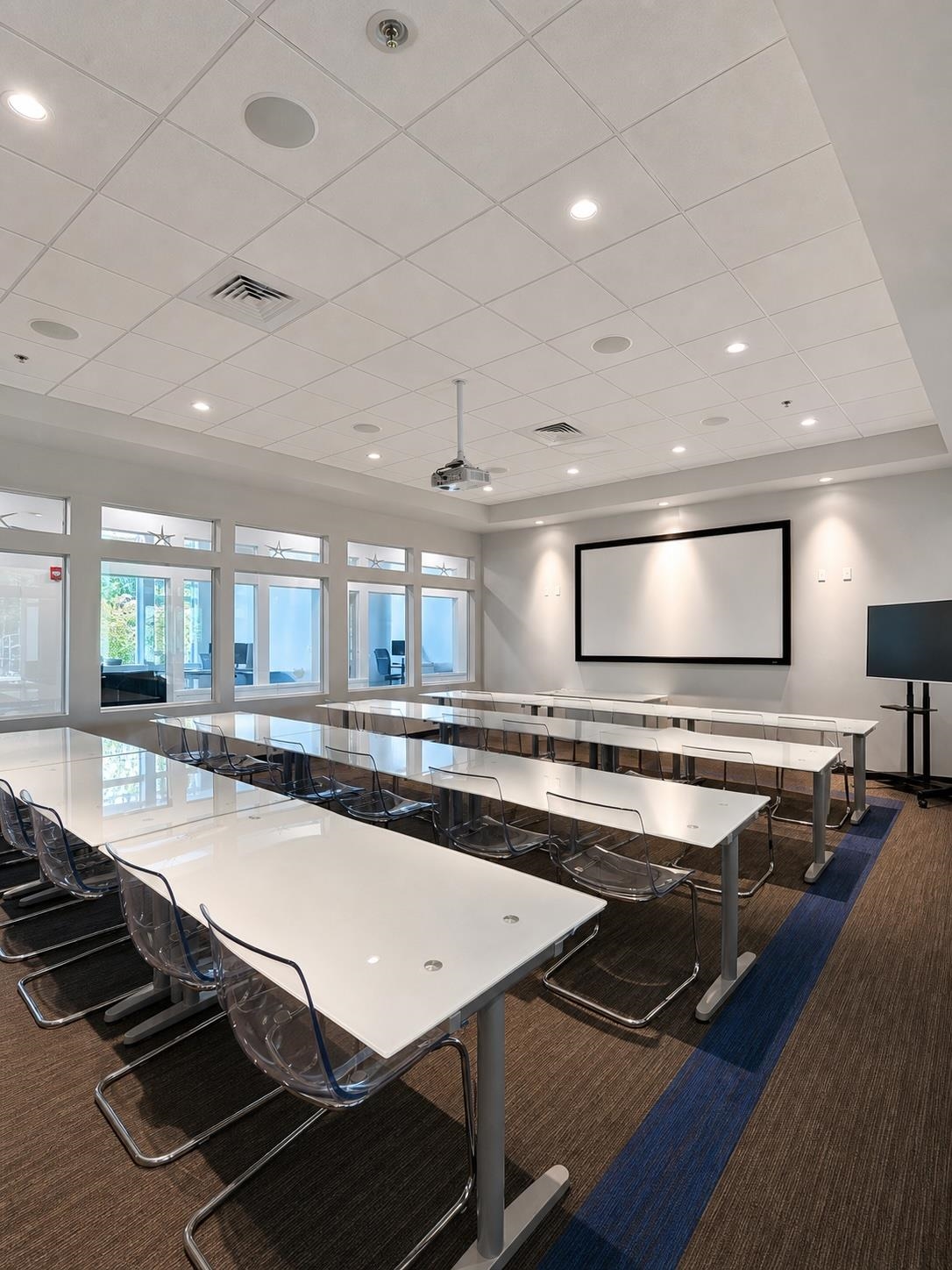 Commercial Lease in Portsmouth 2