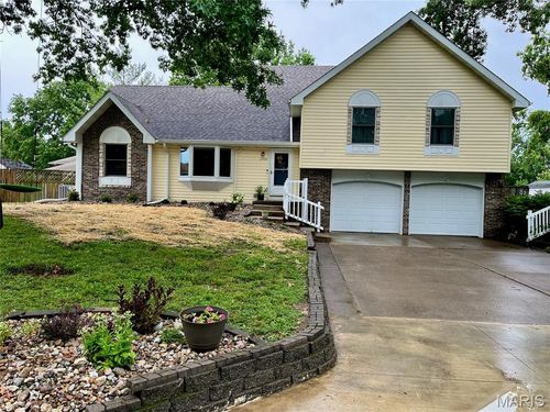 2204 Crestline Dr, Kirksville, MO, 63501-5706 | Card Image