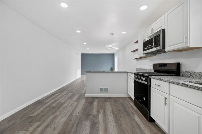 623 6 Th St, House other with 2 bedrooms, 2 bathrooms and 2 parking in W Leechburg PA | Image 10