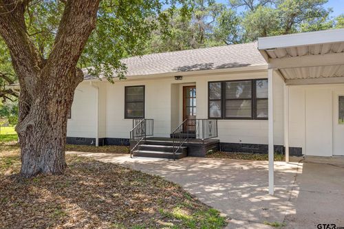 267 N Pecan St, Van, TX, 75790-3051 | Card Image