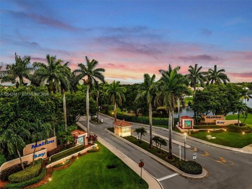 0-20845 Nw 1st St, Pembroke Pines, FL, 33029-2168 | Card Image