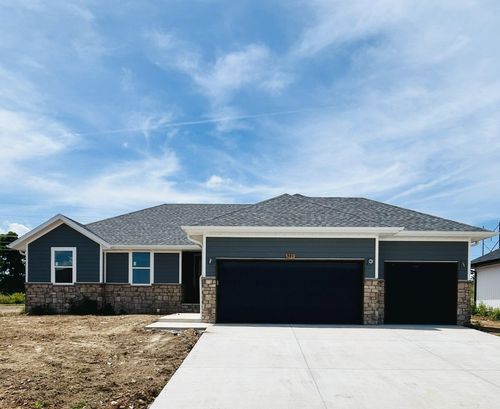 921 S Deerfield Ct, Nixa, MO, 65714-4264 | Card Image
