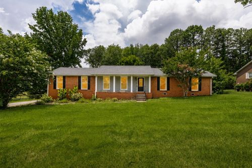 127 Sam Davis Dr, Springfield, TN, 37172-4408 | Card Image