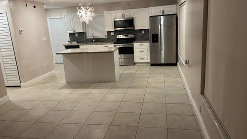 2001 Ne 2nd Ter, Pompano Beach, FL, 33060-4917 | Card Image