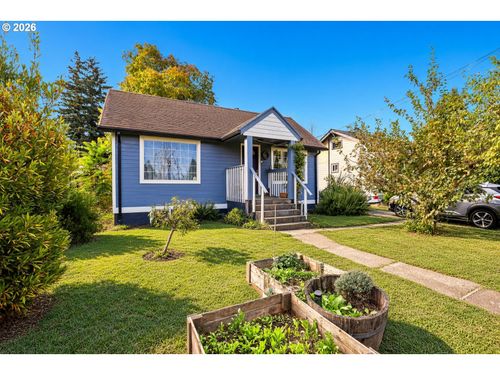 4420 Ne Sumner St, Portland, OR, 97218-1546 | Card Image