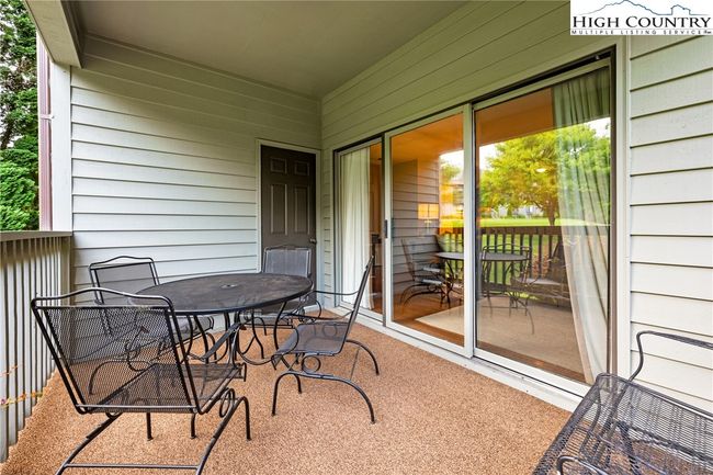 UNIT-3 - 245 Evergreen Dr, Condo with 2 bedrooms, 2 bathrooms and null parking in Blowing Rock NC | Image 24