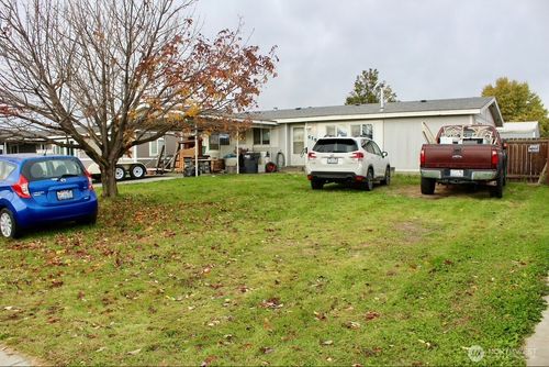 416 N Cedar Ave, Pasco, WA, 99301-5928 | Card Image