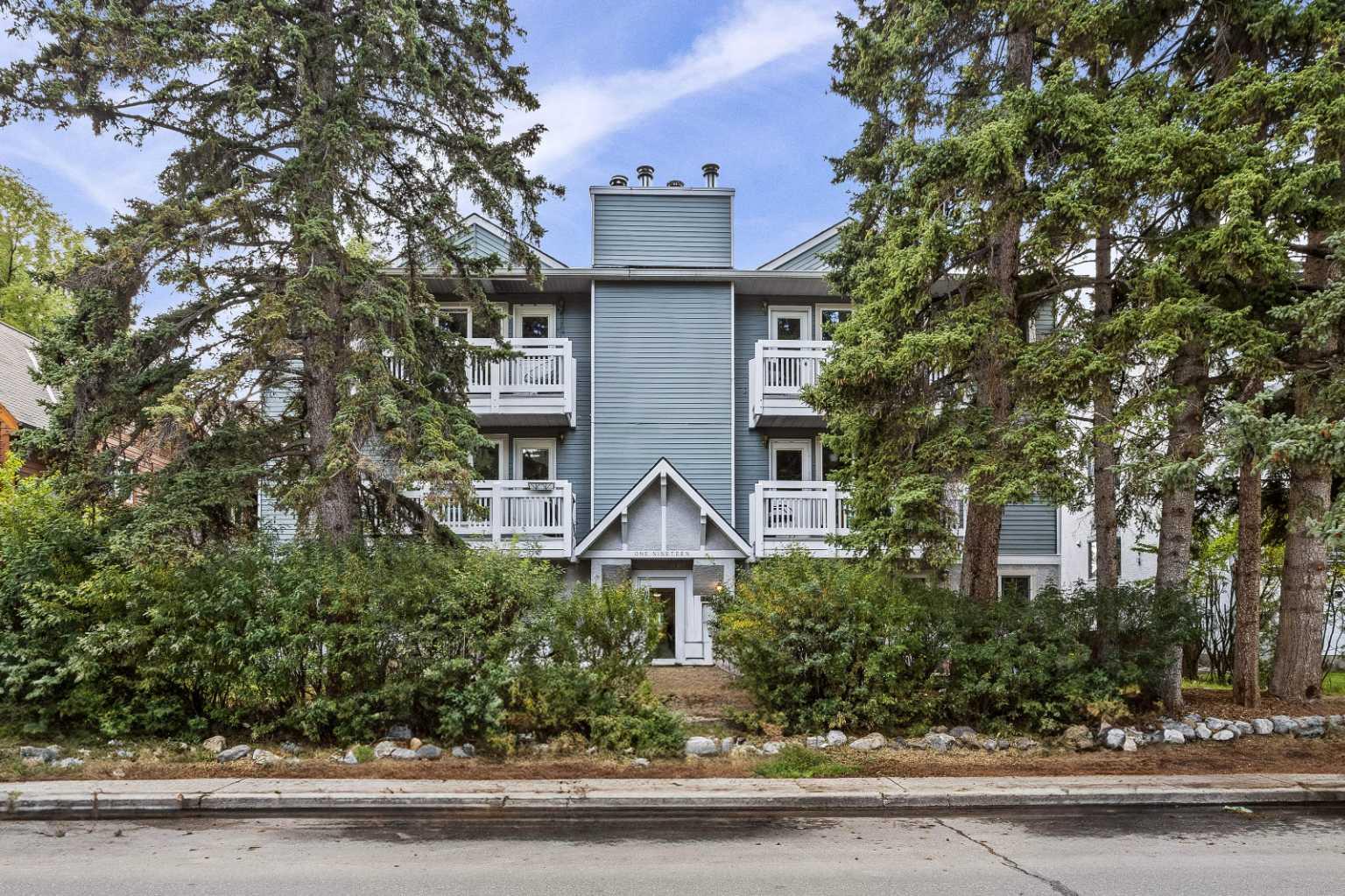 203 119 Muskrat St, For Sale in Banff Zoocasa