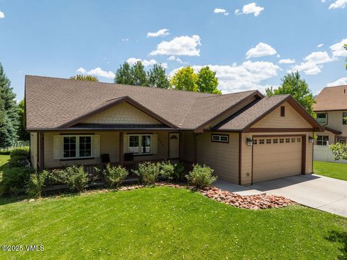 105 Mcbrayer St, Gypsum, CO, 81637-5370 | Card Image