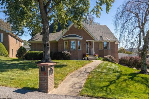 904 Worthington Drive, Bridgeport, WV, 26330 | Card Image