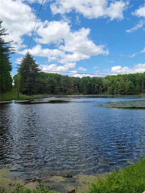 275 Holl Rd, New Berlin, NY, 13411-4532 | Card Image
