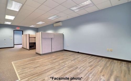 1881 County St, Dighton, MA, 02715-1212 | Card Image