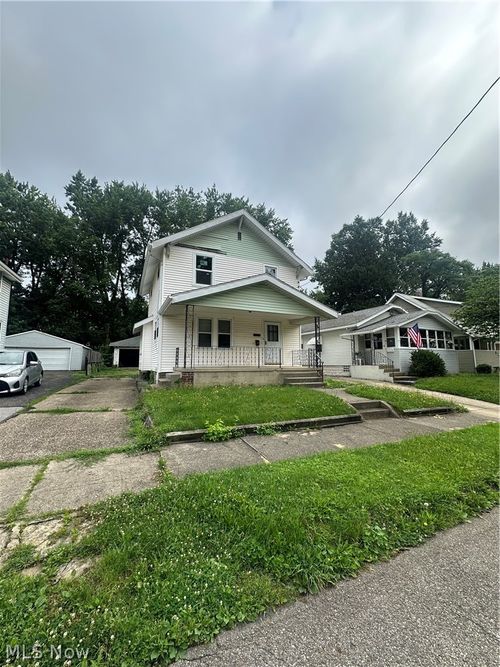 1853 Marks Ave, Akron, OH, 44305-4362 | Card Image