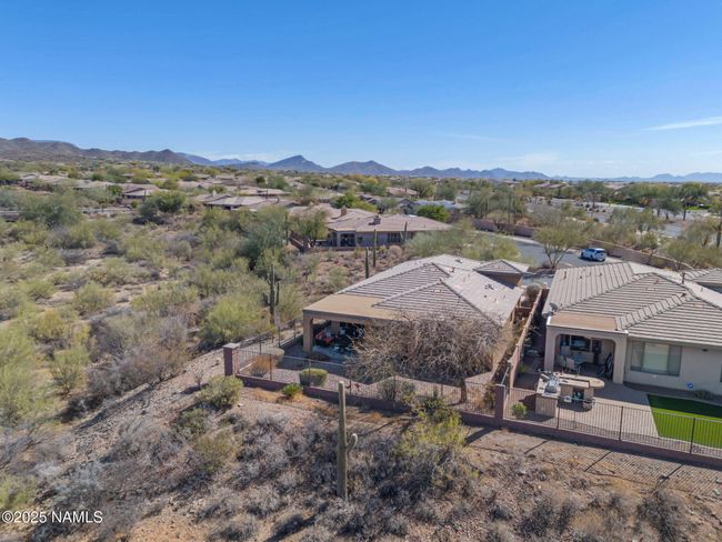 41310 N Clear Crossing Ct, House other with 2 bedrooms, 2 bathrooms and null parking in Anthem AZ | Image 33