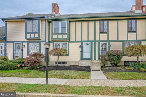 20 Shetland Dr, CLEMENTON, NJ, 08021-4220 | Card Image