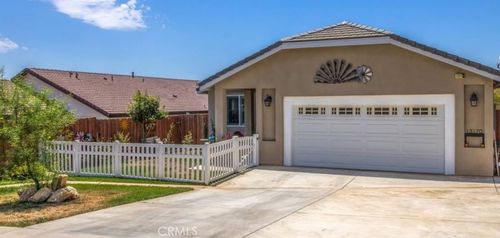 13170 6th Pl, Yucaipa, CA, 92399-2346 | Card Image