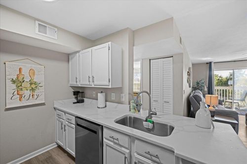 unit-18-4000 Dancing Cloud Ct, Destin, FL, 32541-3384 | Card Image