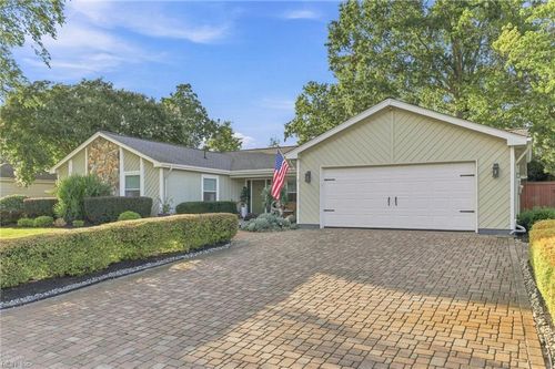 2272 Tanglewood Trl, Virginia Beach, VA, 23454-2131 | Card Image