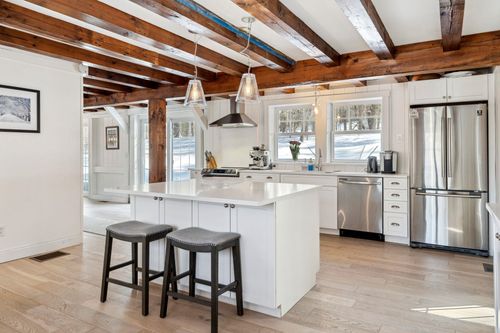 86 W Fisher Rd, Quechee, VT, 05059 | Card Image