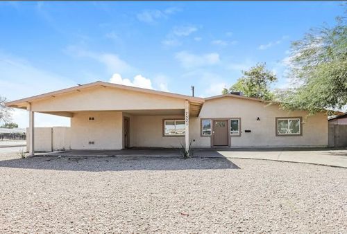 7501 W Whitton Ave, Phoenix, AZ, 85033-3726 | Card Image