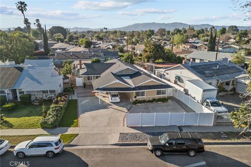 9559 Natick Ave, North Hills, CA, 91343-3443 | Card Image